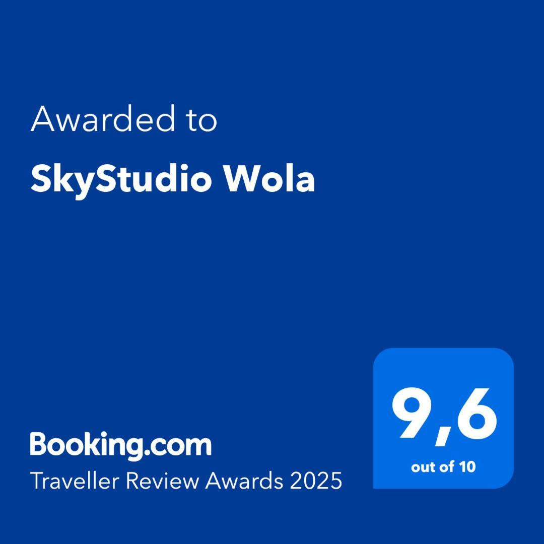 Premium Skystudio Wola Apartment Warsaw